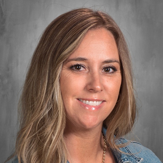 Sarah Sekel '01 Sarah Sekel '01