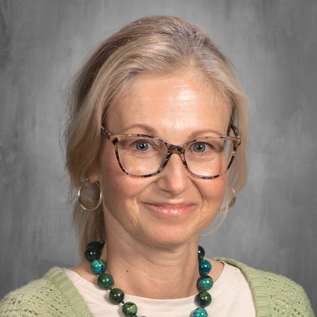 Anna Voelker Anna Voelker